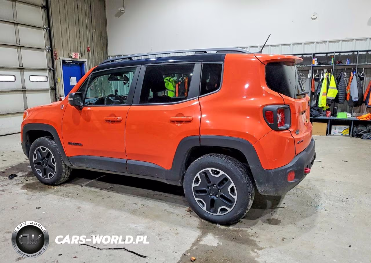 2015 Jeep Renegade Trailhawk VIN:ZACCJBCT9FPC50674 - 2