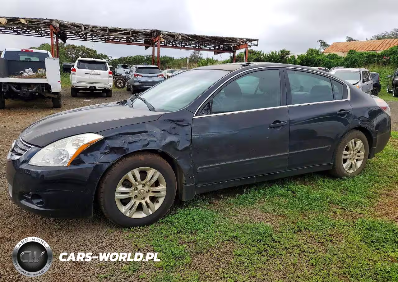 2012 Nissan Altima Base