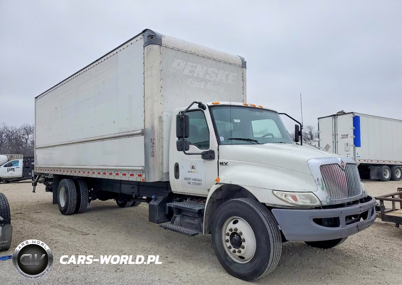 2020 International Mv607 Box Truck