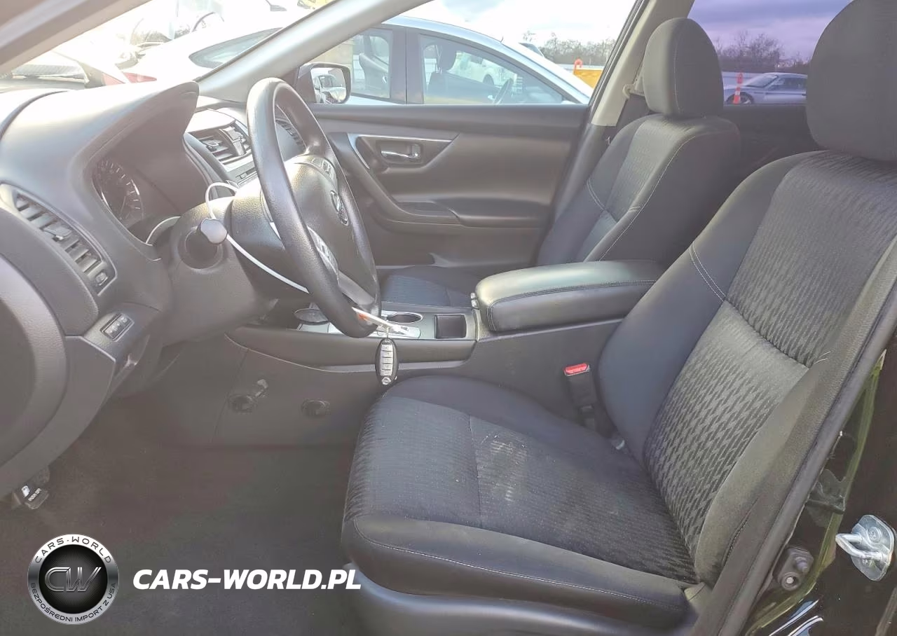 2017 Nissan Altima 2.5 VIN:1N4AL3AP5HC262038 - 7