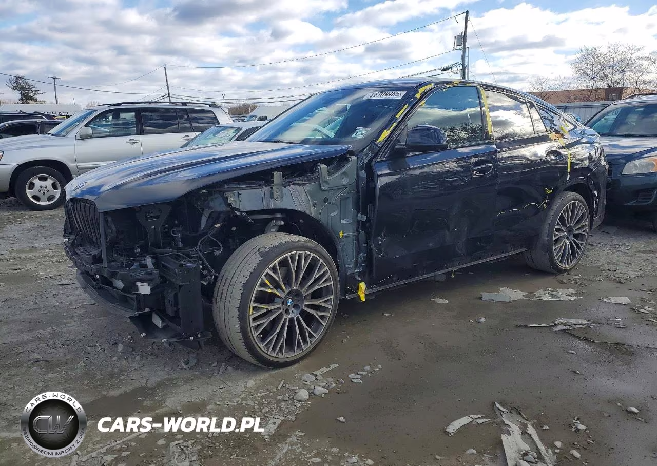 2024 BMW X6 xDrive40I