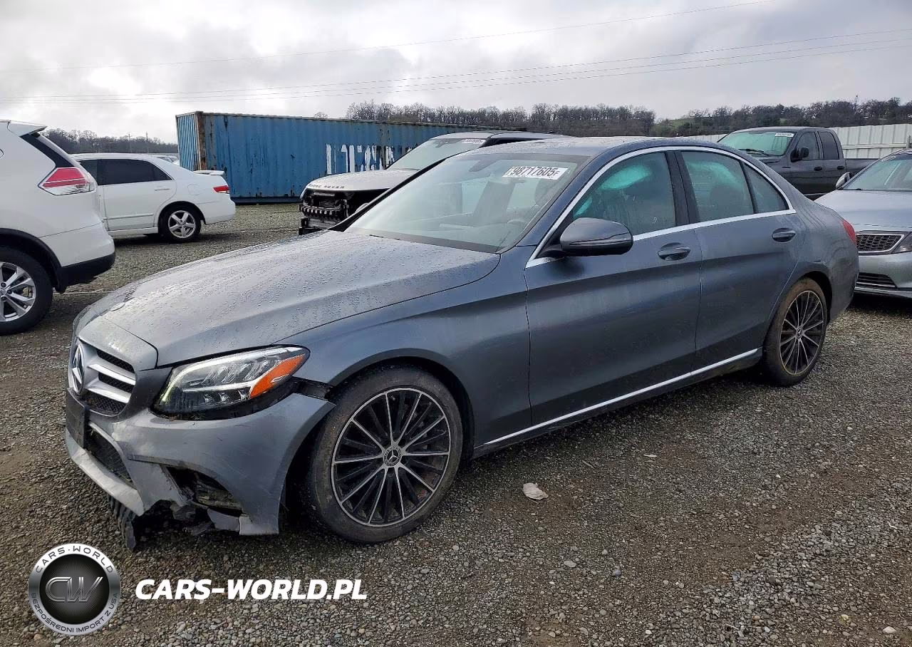 2019 Mercedes-Benz C 300