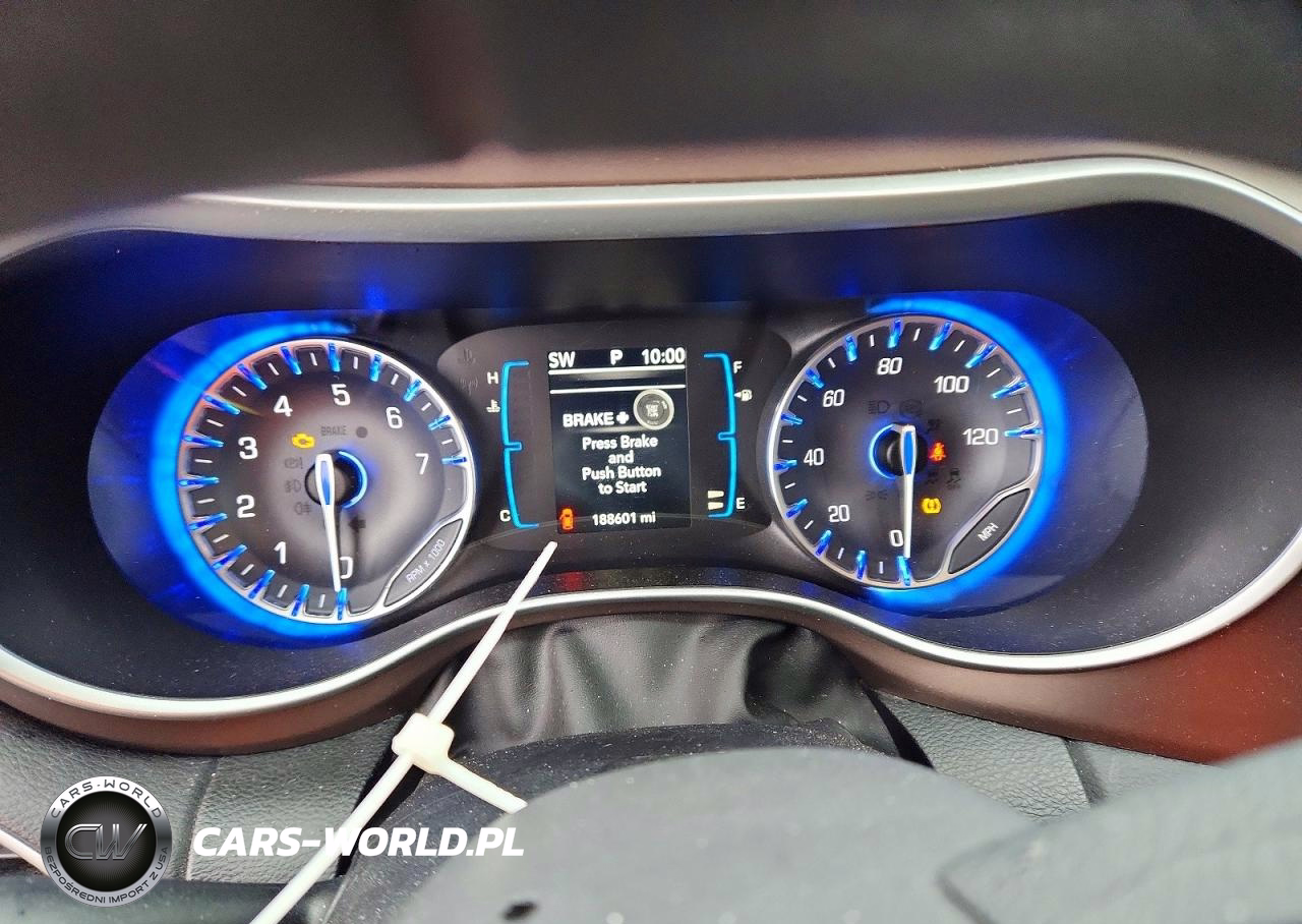 2017 Chrysler Pacifica VIN:2C4RC1CG4HR683089 - 9