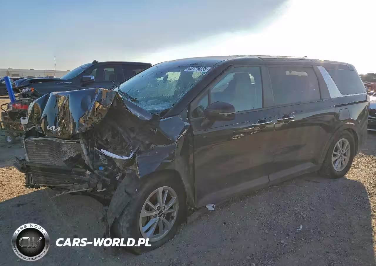 2024 Kia Carnival Lx