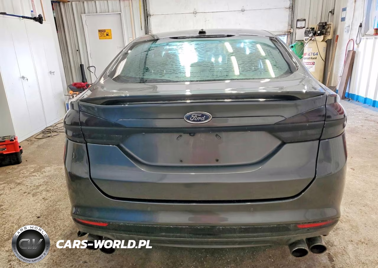 2017 Ford Fusion Sport VIN:3FA6P0VP1HR333787 - 6