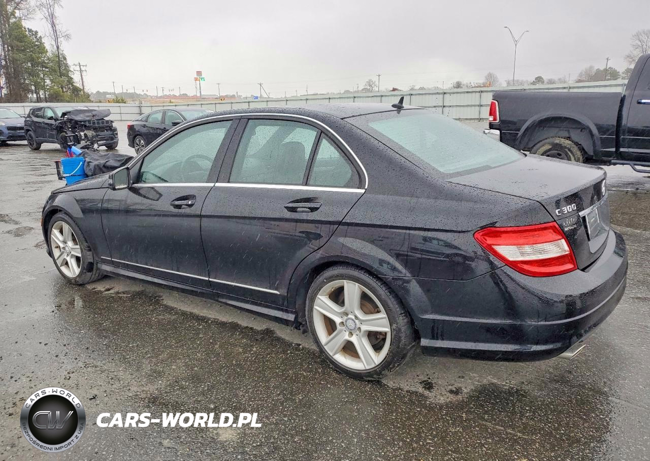2011 Mercedes-Benz C 300 VIN:WDDGF5EB7BA451935 - 2
