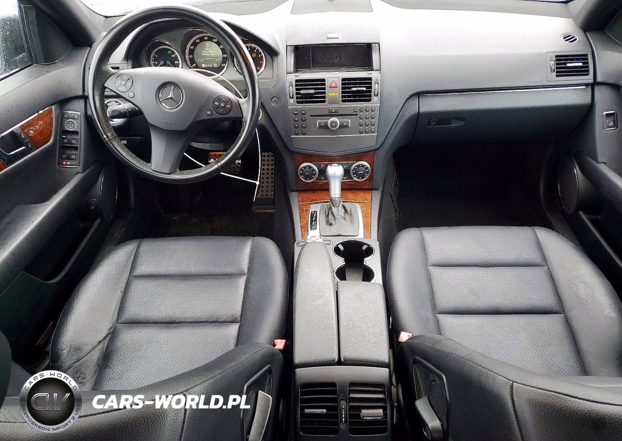 2011 Mercedes-Benz C 300 VIN:WDDGF5EB7BA451935 - 8