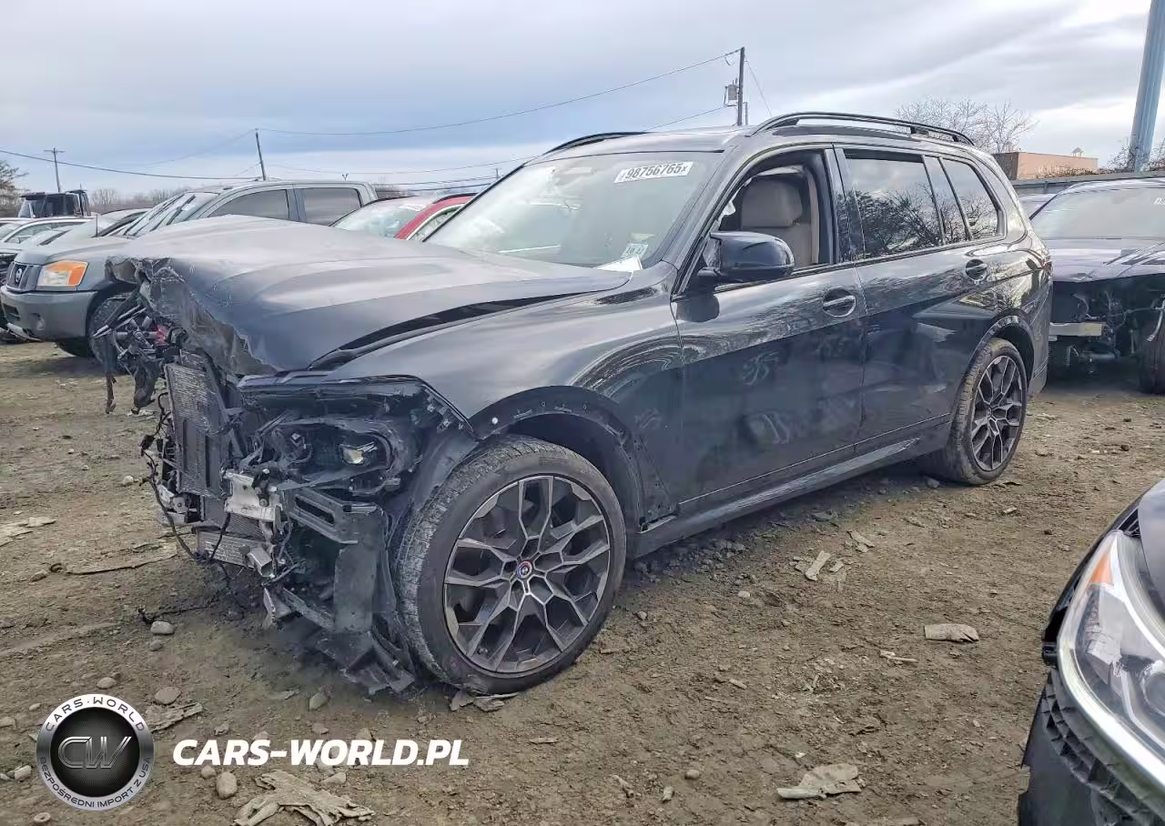 2023 BMW X7 M60I