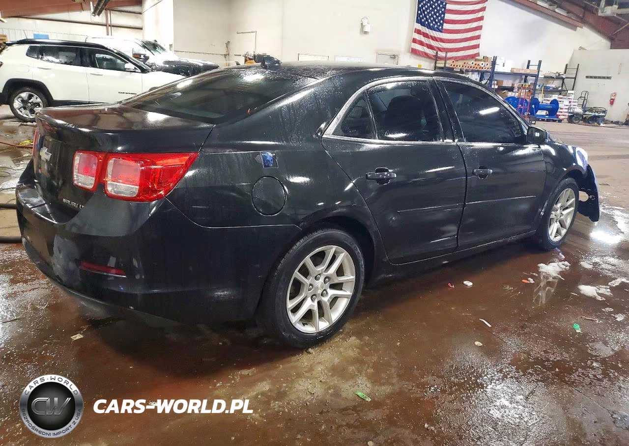 2013 Chevrolet Malibu 1Lt VIN:1G11C5SA2DF193990 - 3