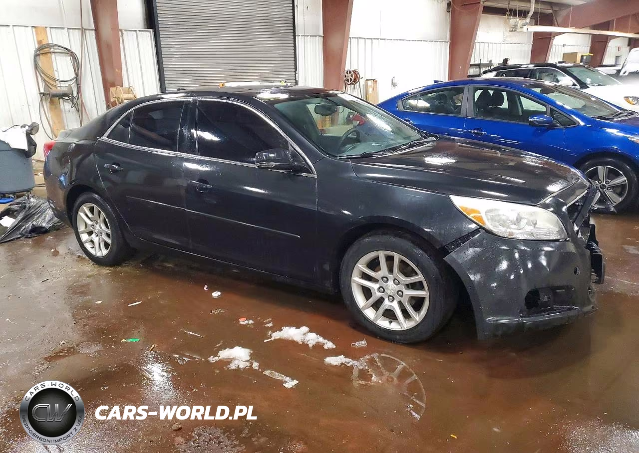 2013 Chevrolet Malibu 1Lt VIN:1G11C5SA2DF193990 - 4