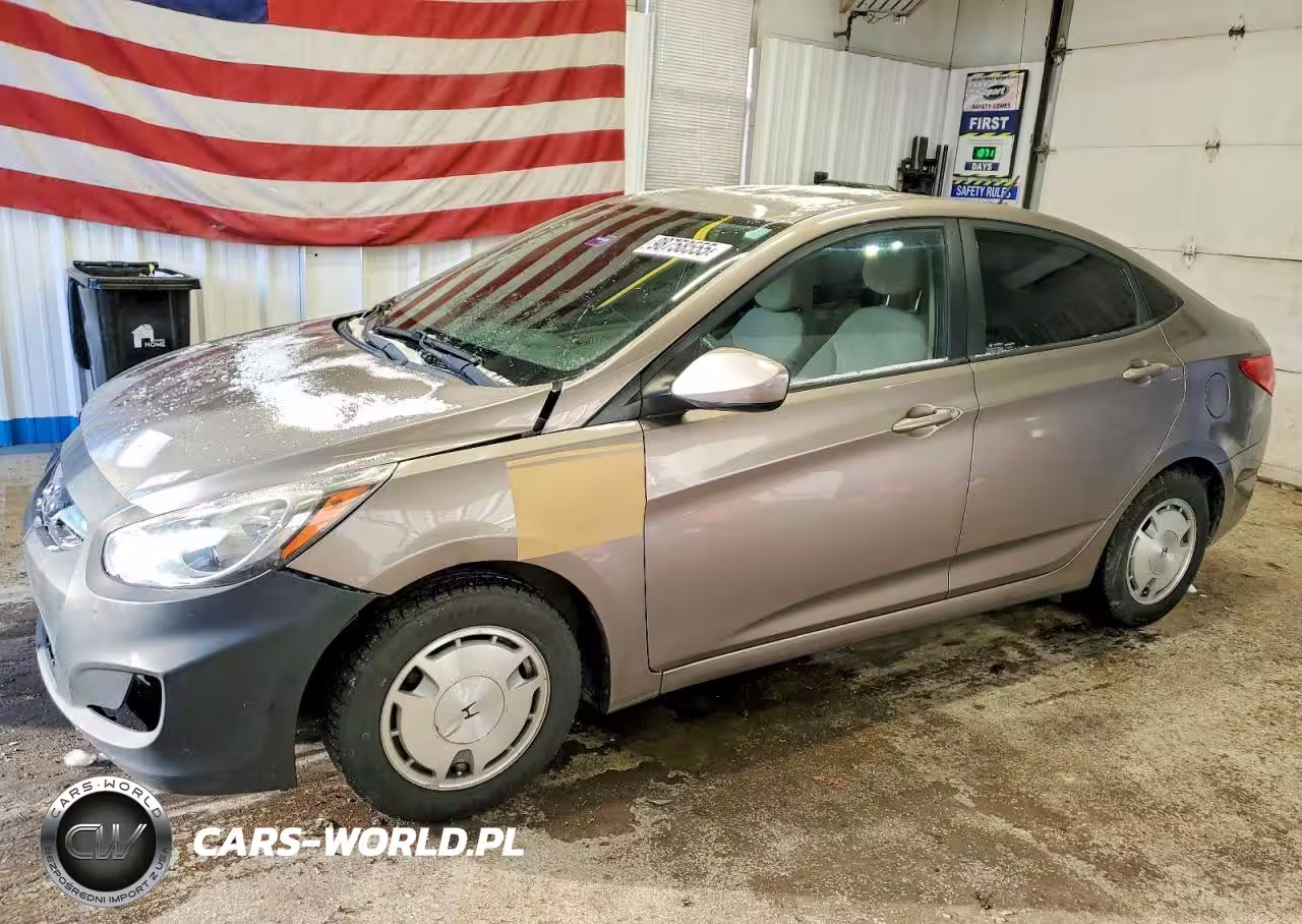 2014 HYUNDAI ACCENT GLS