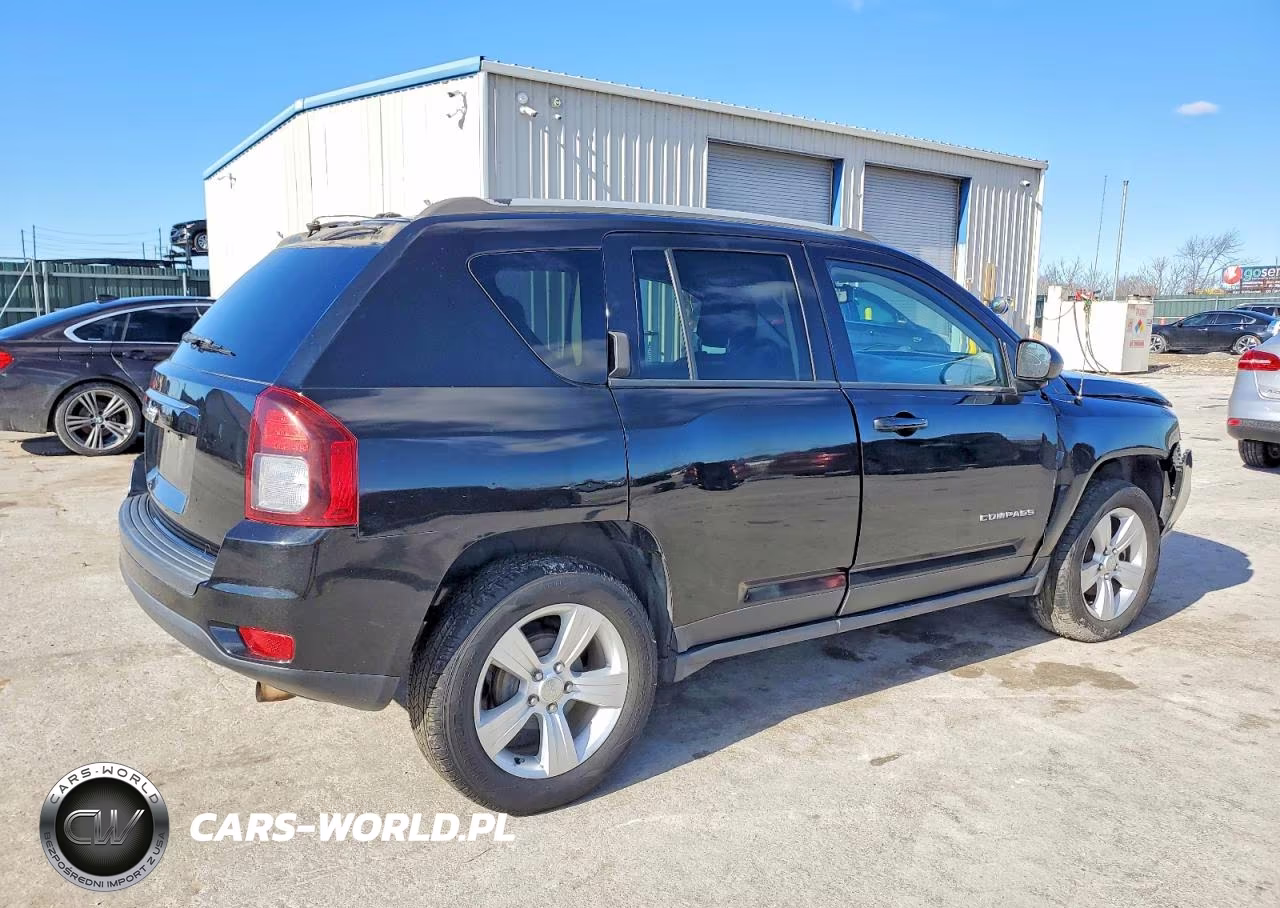 2016 Jeep Compass Sport VIN:1C4NJCBA0GD811956 - 3