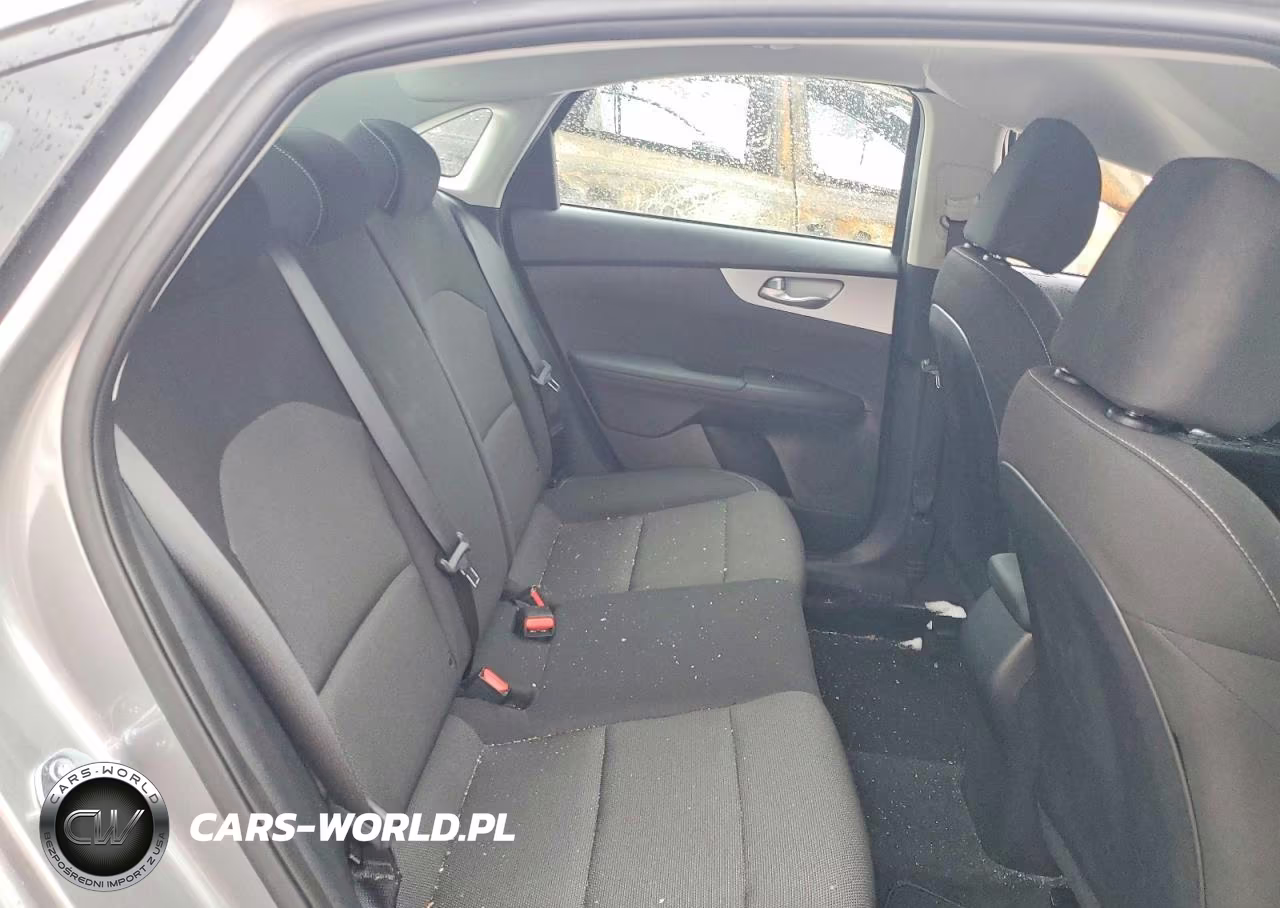2024 Kia Forte Lx VIN:3KPF24AD7RE755504 - 10