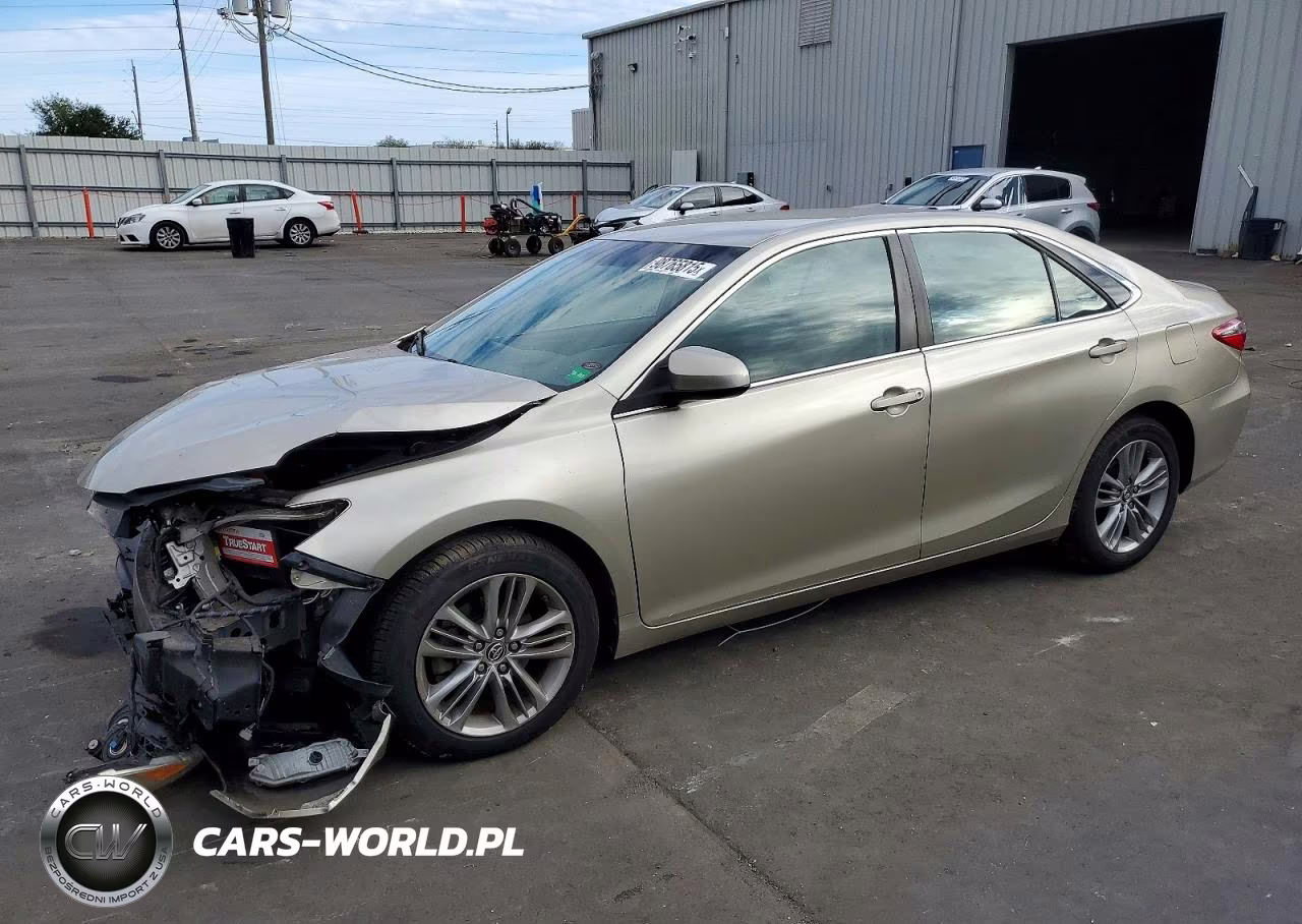 2016 Toyota Camry Le