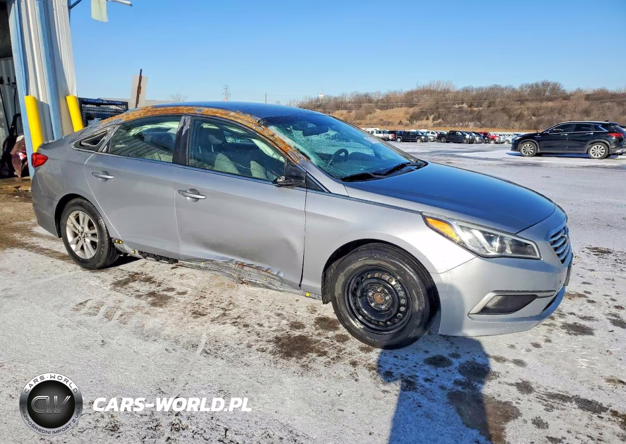 2016 Hyundai Sonata Se VIN:5NPE24AF8GH412710 - 4
