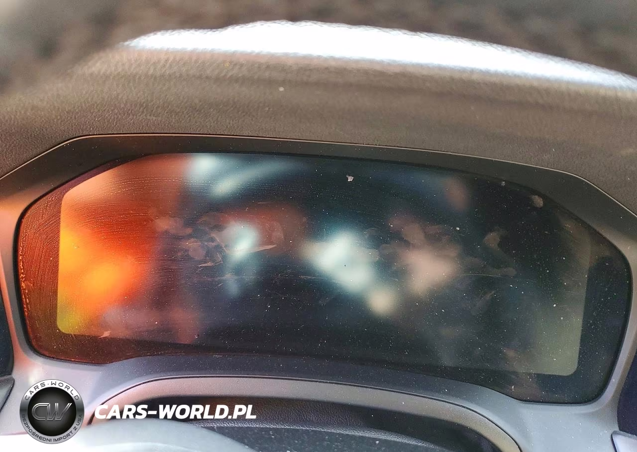 2019 BMW 330Xi VIN:WBA5R7C56KFH19099 - 9