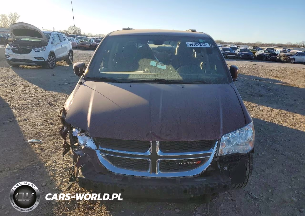 2019 Dodge Grand Caravan Sxt VIN:2C4RDGCG2KR608236 - 5