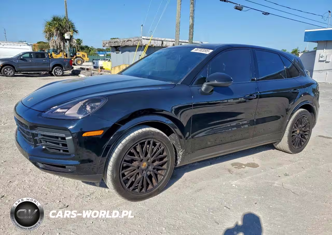 2022 Porsche Cayenne Platinum Edition