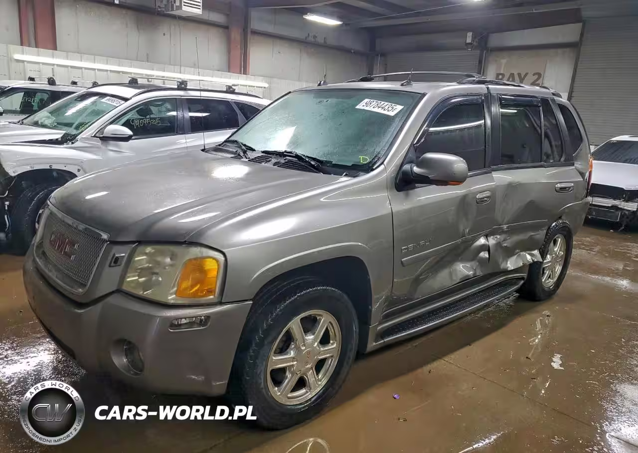 2005 GMC Envoy Denali