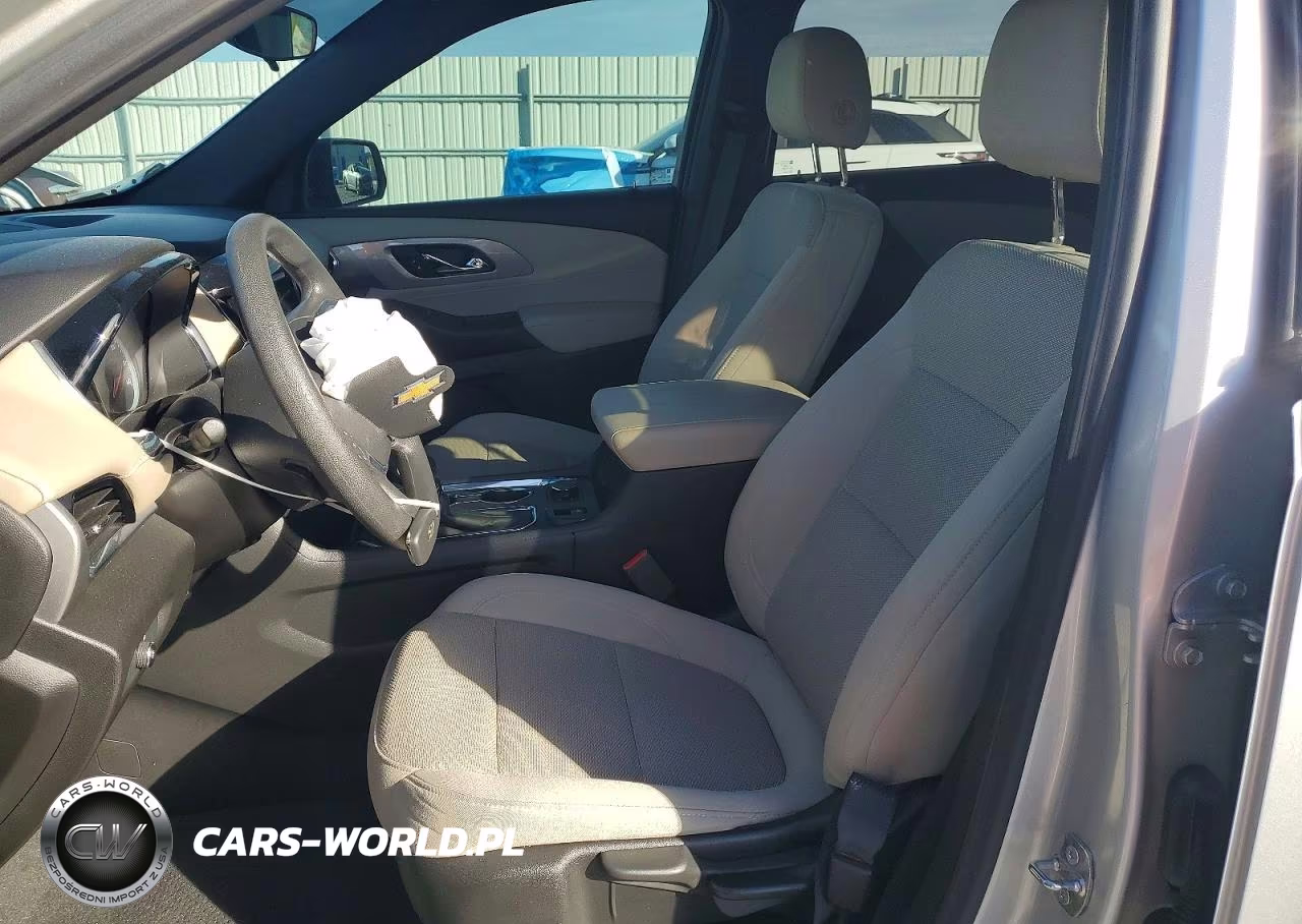 2022 Chevrolet Traverse Ls VIN:1GNERFKW4NJ129819 - 7