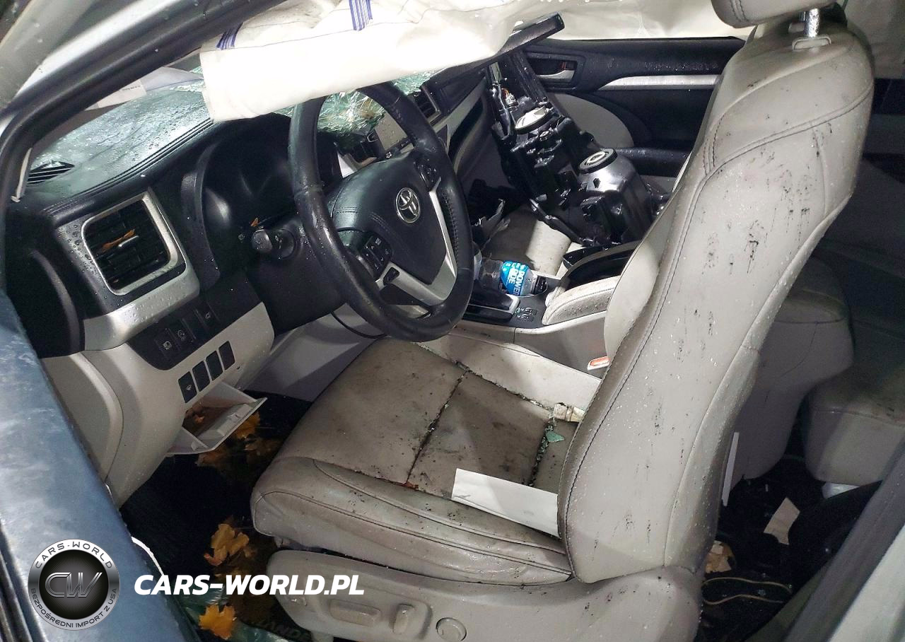 2019 Toyota Highlander Xle VIN:5TDJZRFH0KS563948 - 7