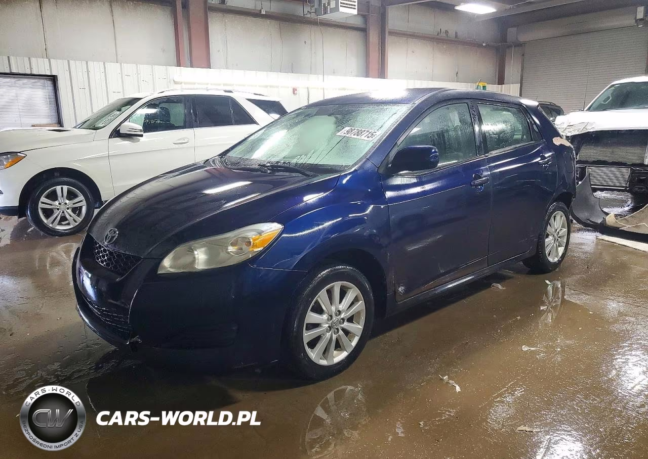 2009 Toyota Matrix Base