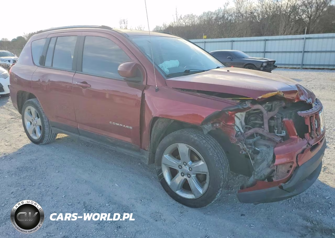 2014 Jeep Compass Latitude VIN:1C4NJCEA5ED628965 - 4