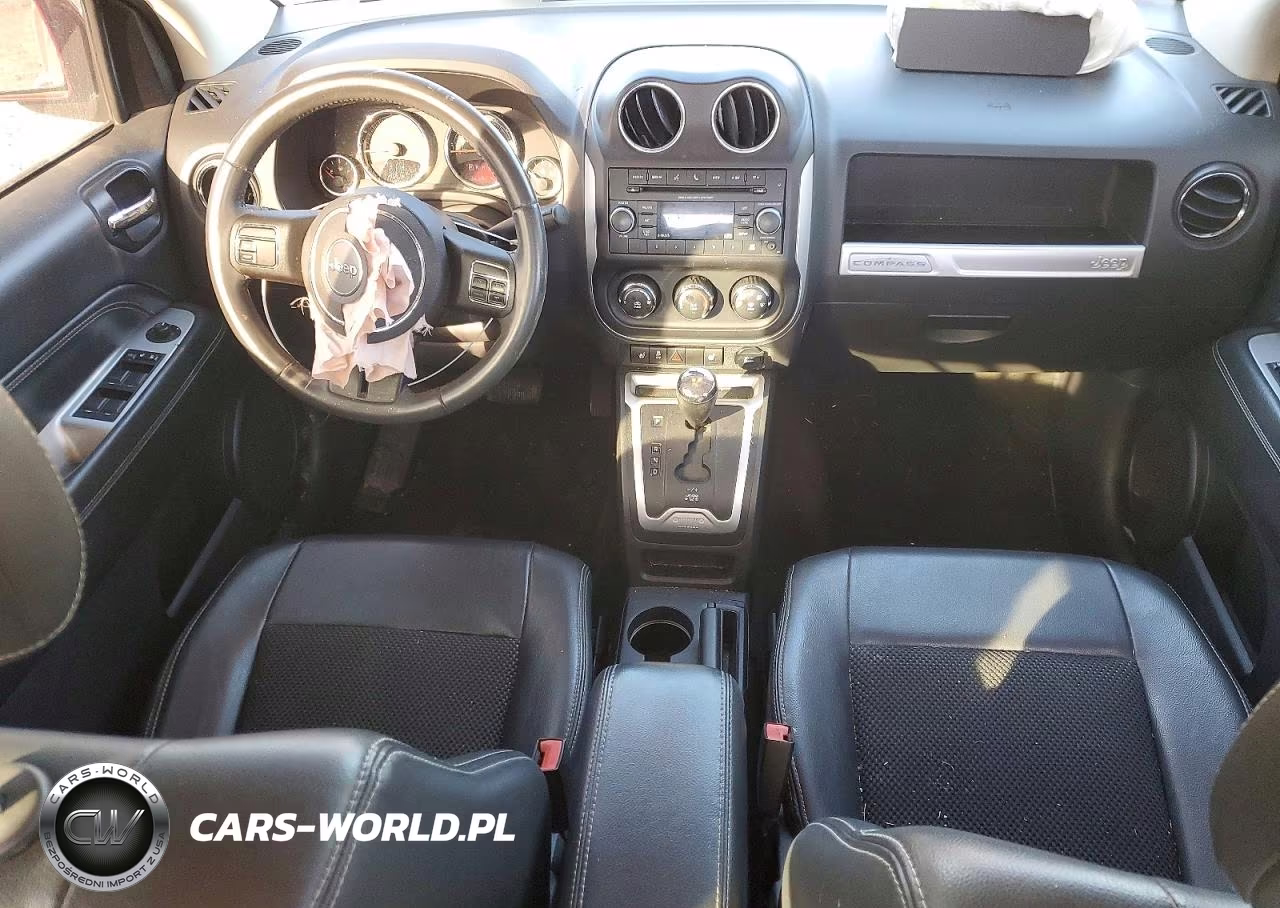 2014 Jeep Compass Latitude VIN:1C4NJCEA5ED628965 - 8