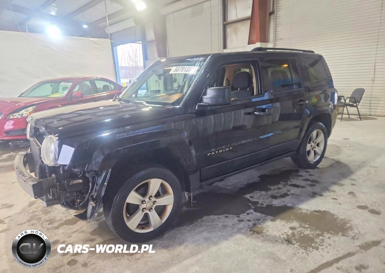 2013 Jeep Patriot Latitude – zdjęcie 1 z 13