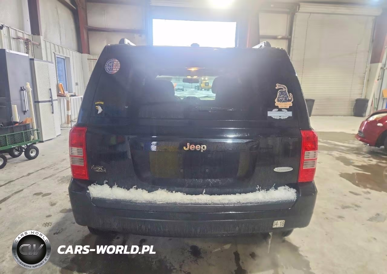 2013 Jeep Patriot Latitude VIN:1C4NJPFA5DD197239 - 6