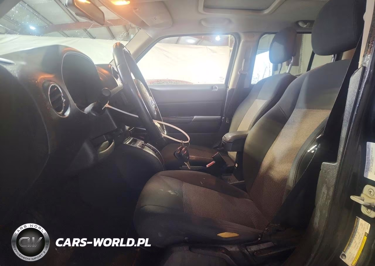 2013 Jeep Patriot Latitude VIN:1C4NJPFA5DD197239 - 7