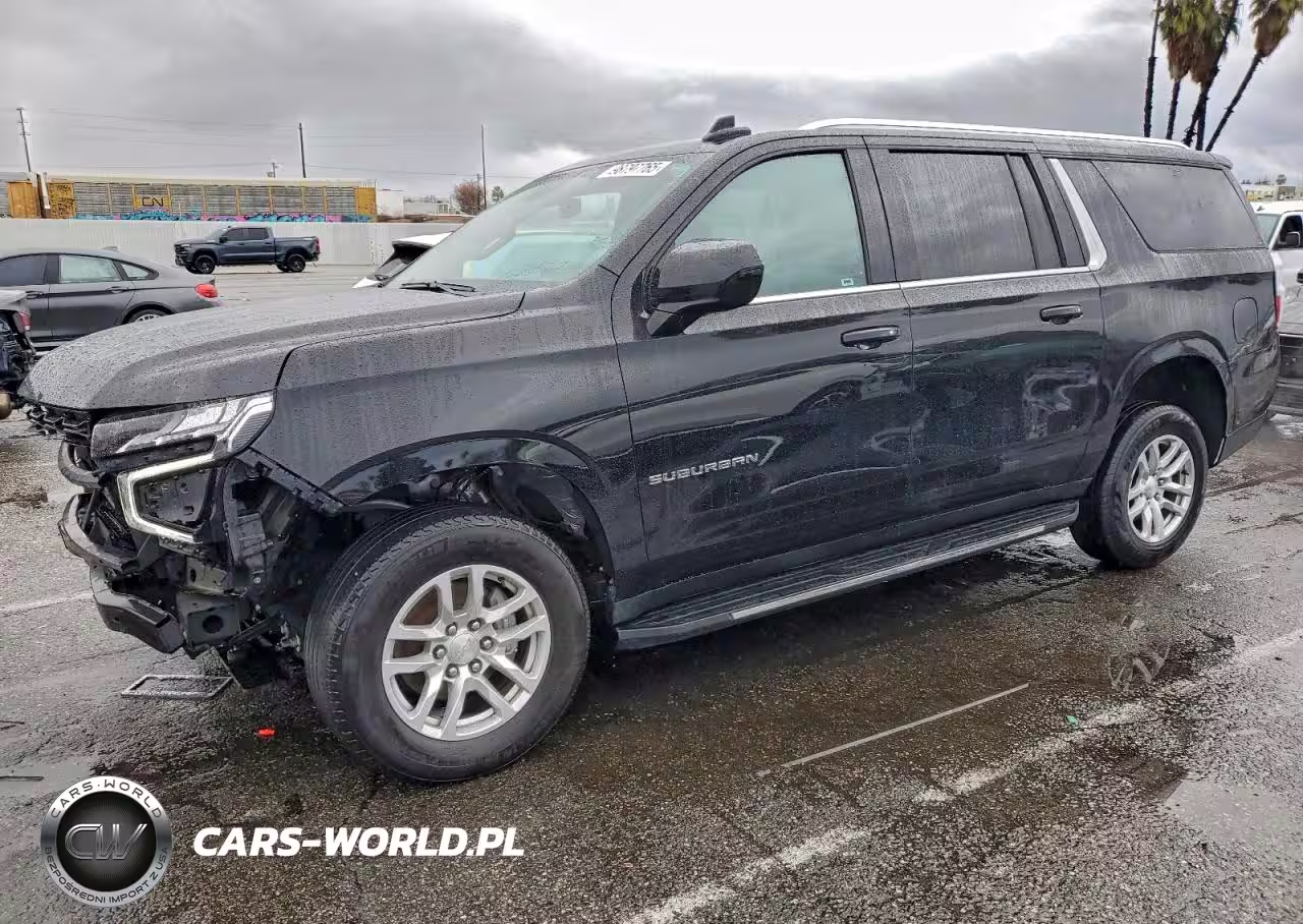 2023 Chevrolet Suburban C1500 Ls