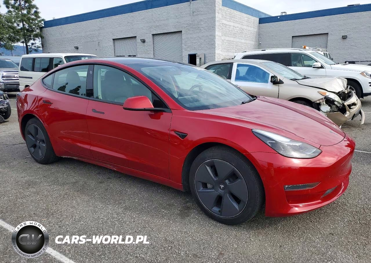2022 Tesla Model 3 VIN:5YJ3E1EB9NF165598 - 4