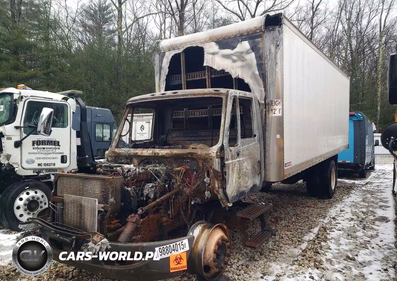 2010 International 4300 Box Truck