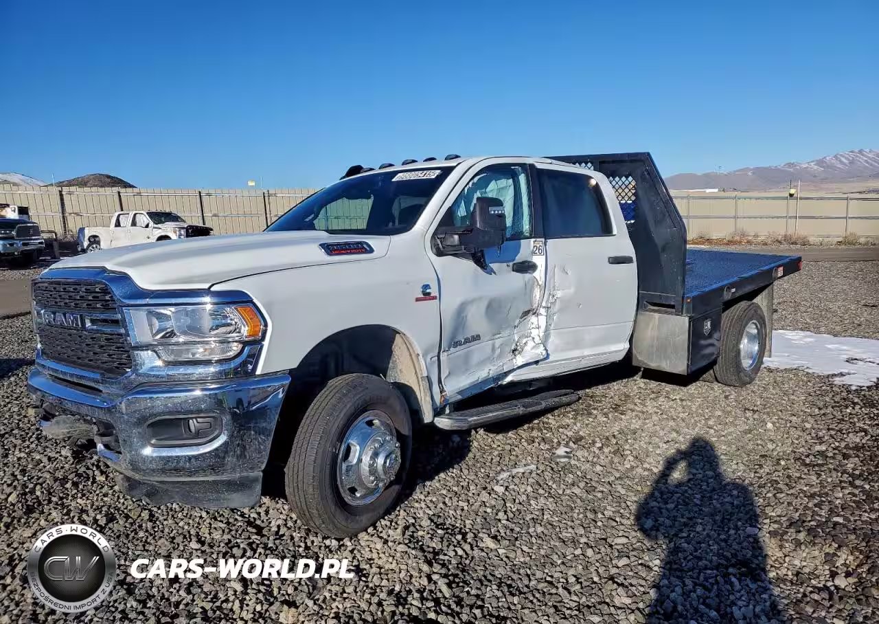2024 Ram 3500 Flatbed Truck