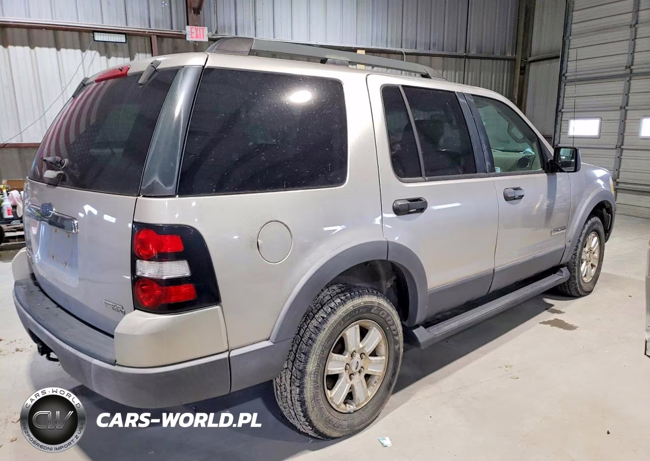 2006 Ford Explorer Xlt VIN:1FMEU73E66UB38245 - 3
