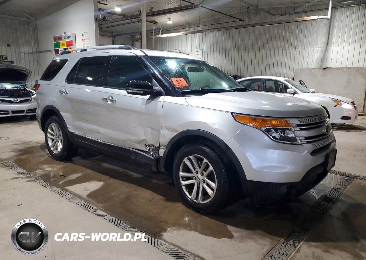 2012 Ford Explorer Xlt VIN:1FMHK7D87CGA91684 - 4