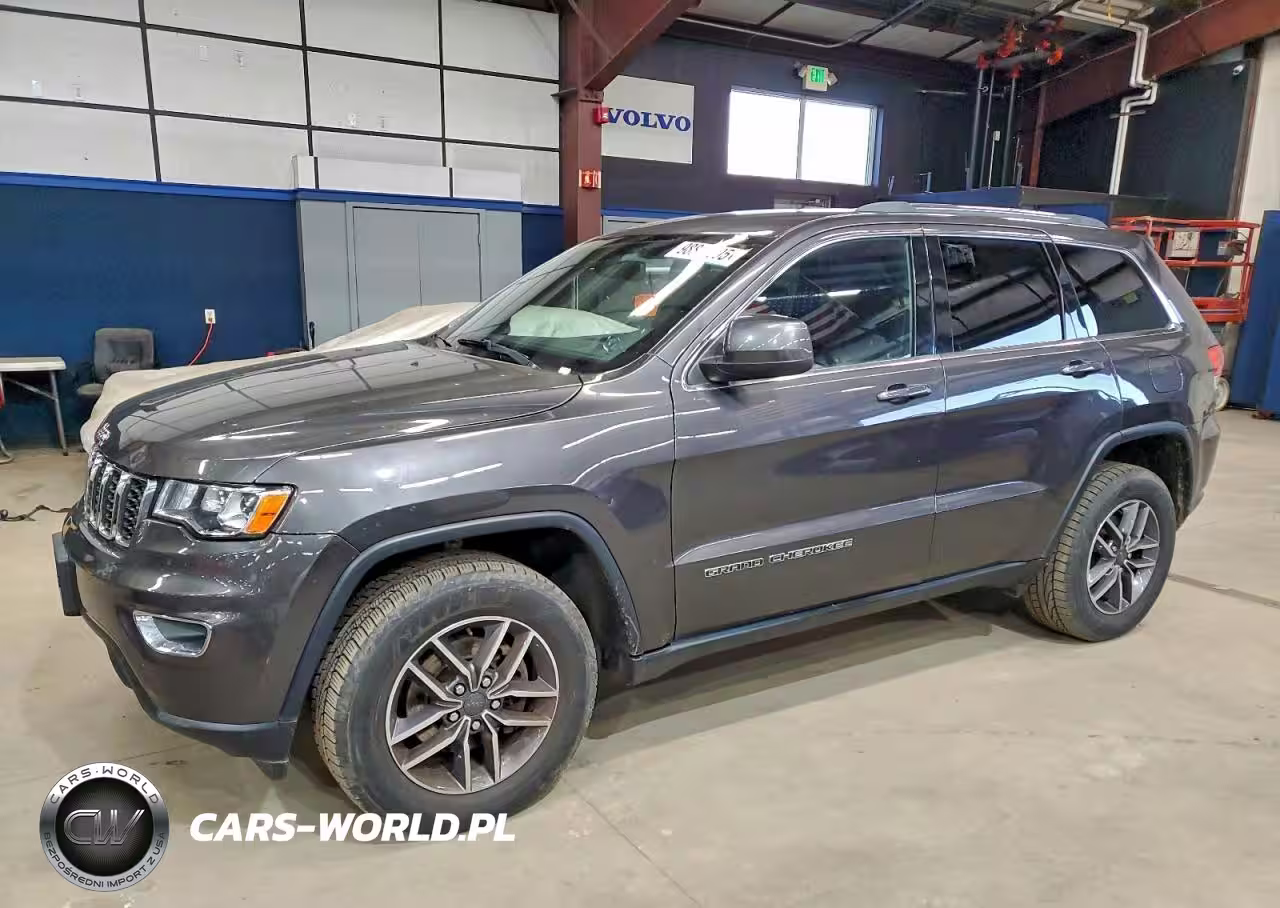 2019 Jeep Grand Cherokee Laredo