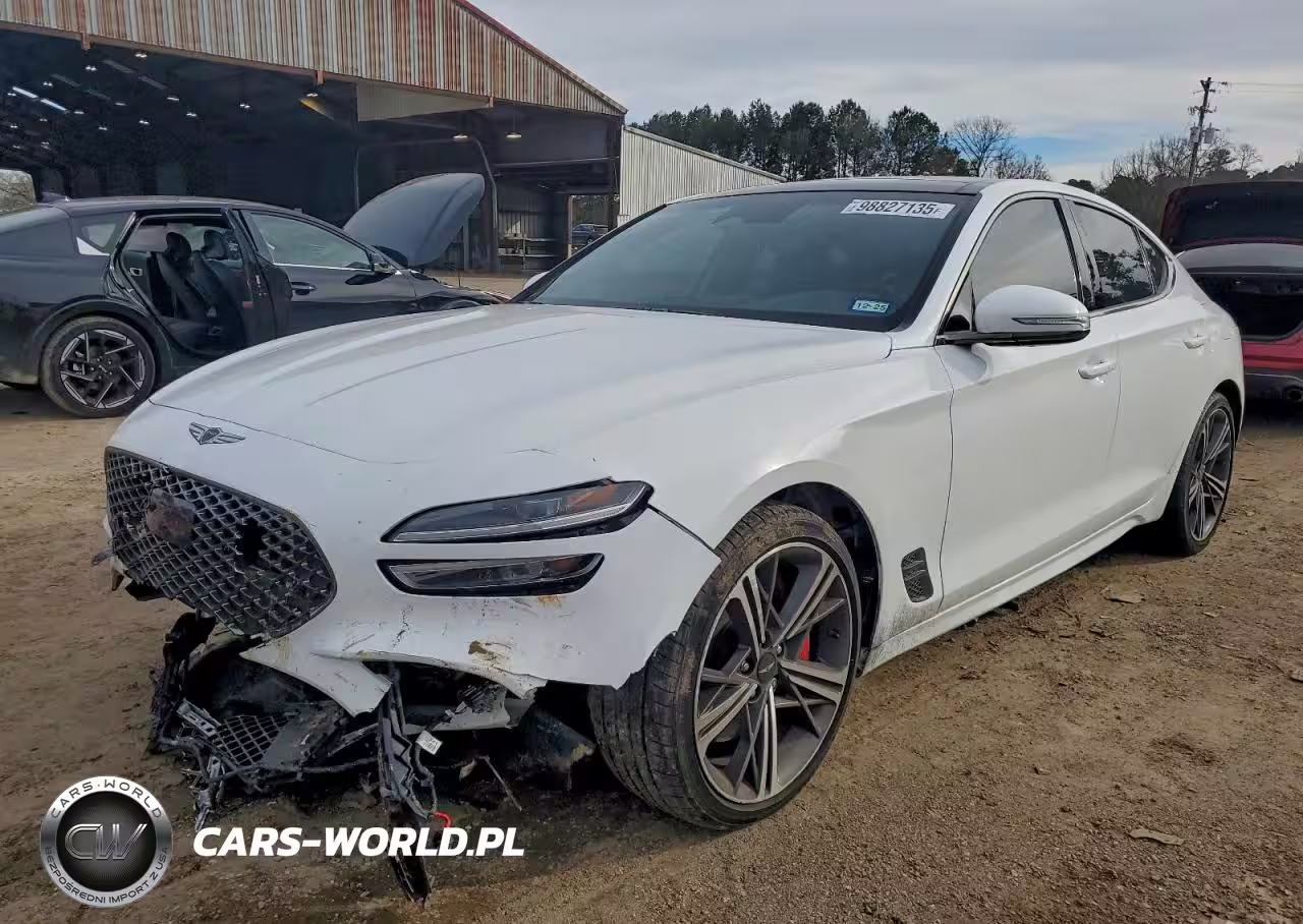 2024 Genesis G70 Base