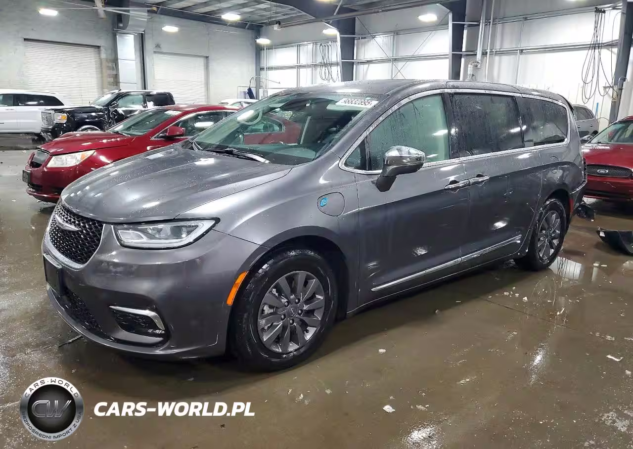 2022 Chrysler Pacifica Hybrid Limited