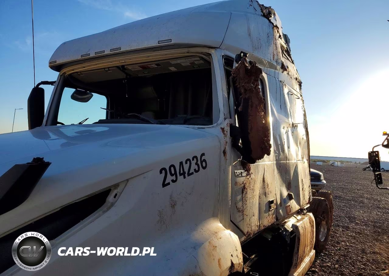 2024 Volvo Vnl Semi Truck VIN:4V4NC9EH1RN633305 - 9