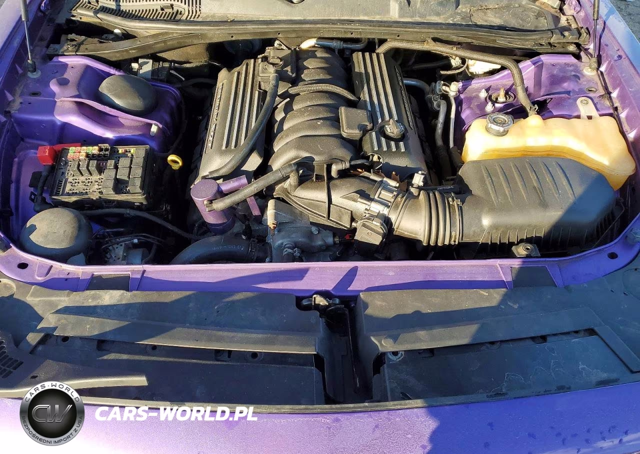 2018 Dodge Challenger VIN:2C3CDZFJ3JH310960 - 11