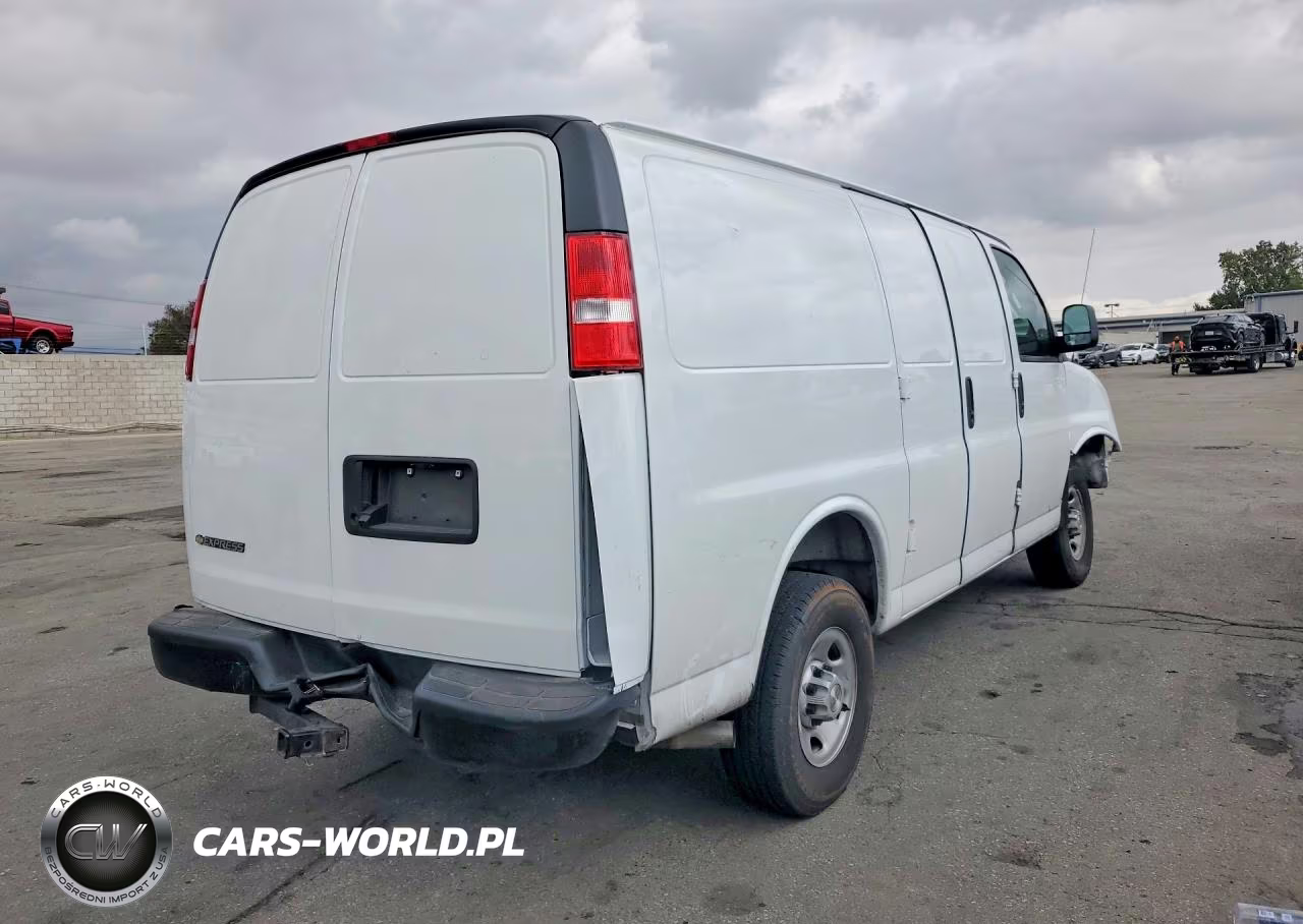 2025 Chev Express Cutaw VIN:1GCWGAFP4S1108859 - 3