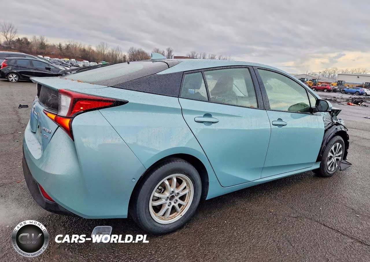 2020 Toyota Prius Xle Awd-E VIN:JTDL9RFU8L3017102 - 3
