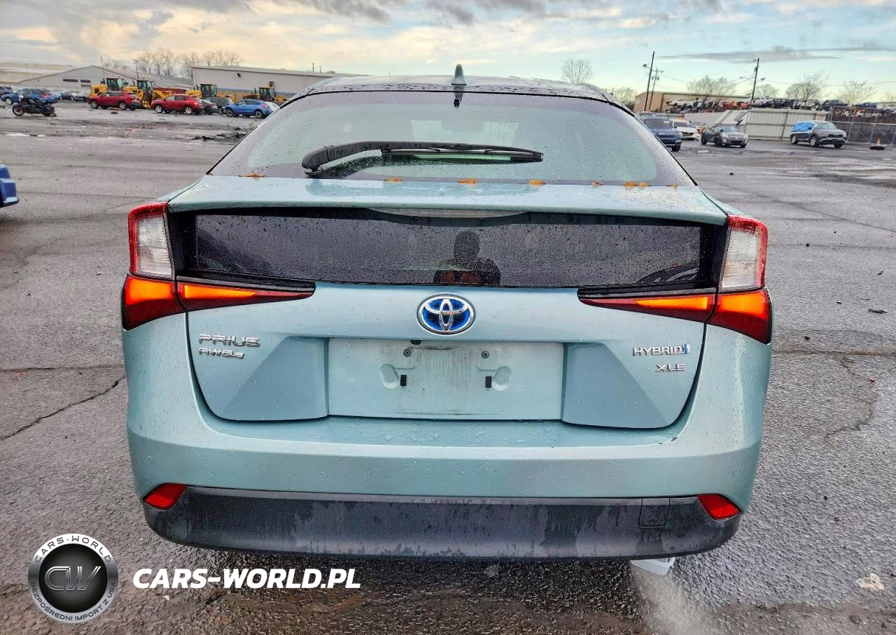 2020 Toyota Prius Xle Awd-E VIN:JTDL9RFU8L3017102 - 6