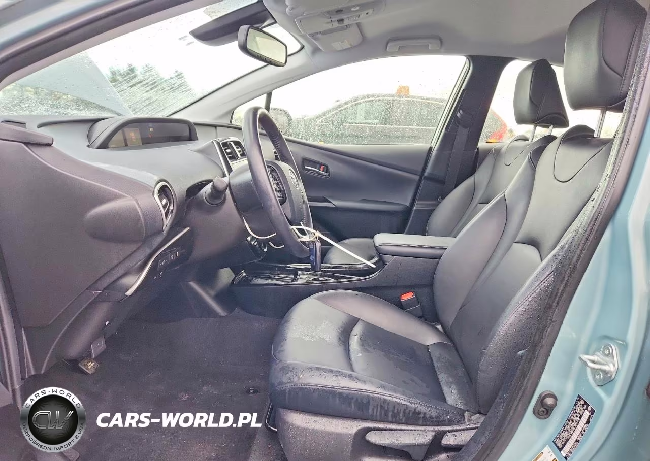 2020 Toyota Prius Xle Awd-E VIN:JTDL9RFU8L3017102 - 7