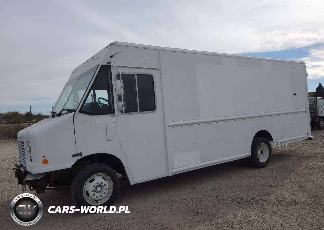 2015 Ford F59 - Delivery Truck