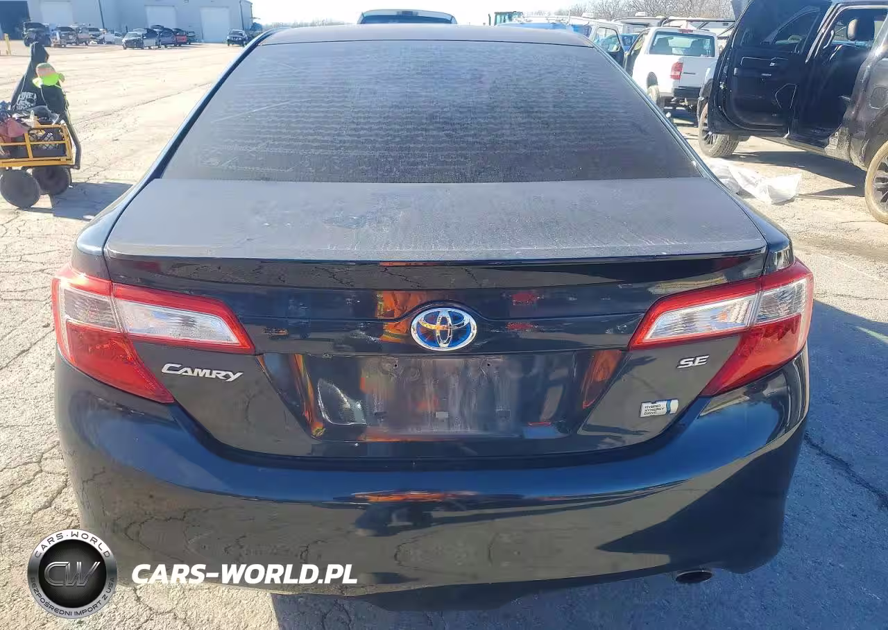 2014 Toyota Camry Hybrid VIN:4T1BD1FK9EU129765 - 6
