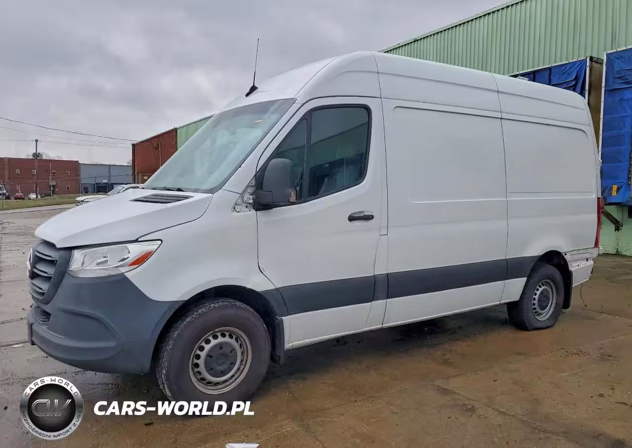 2022 Mercedes Benz Sprinter 1500 Van Standard Roof