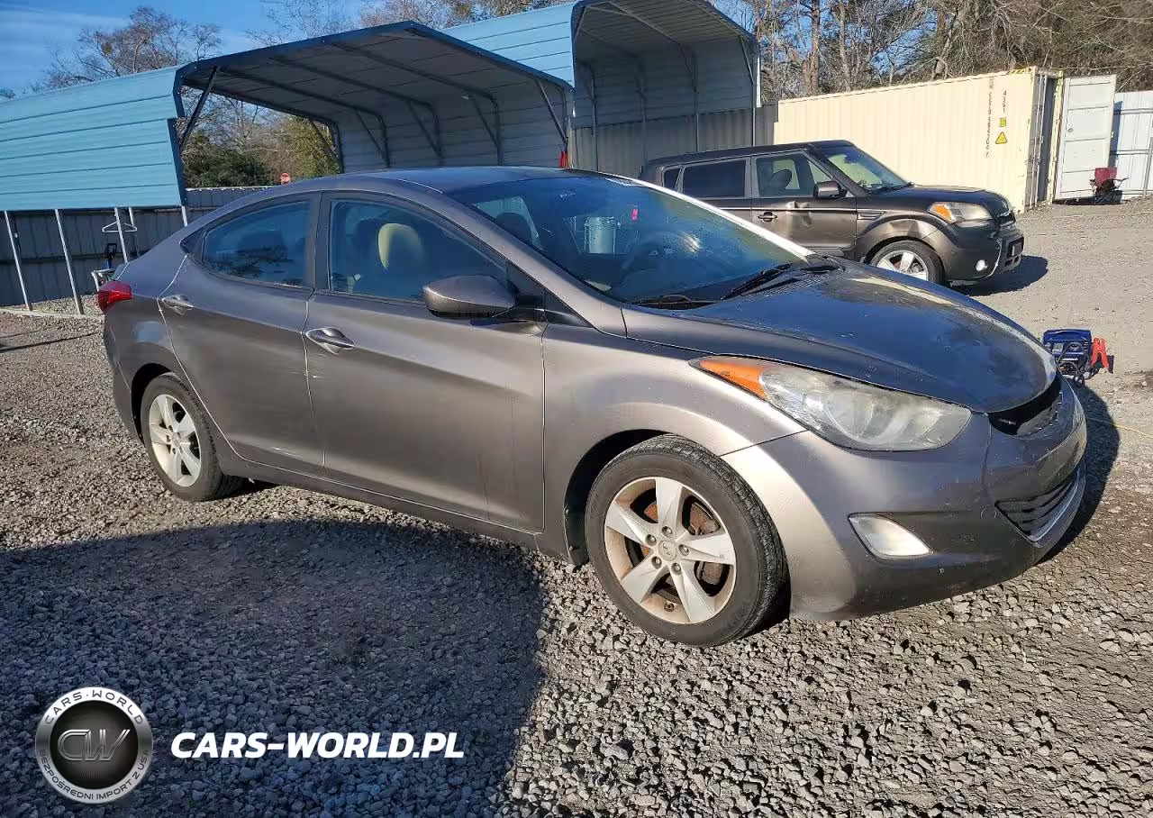2013 Hyundai Elantra Gls VIN:5NPDH4AE9DH240054 - 4